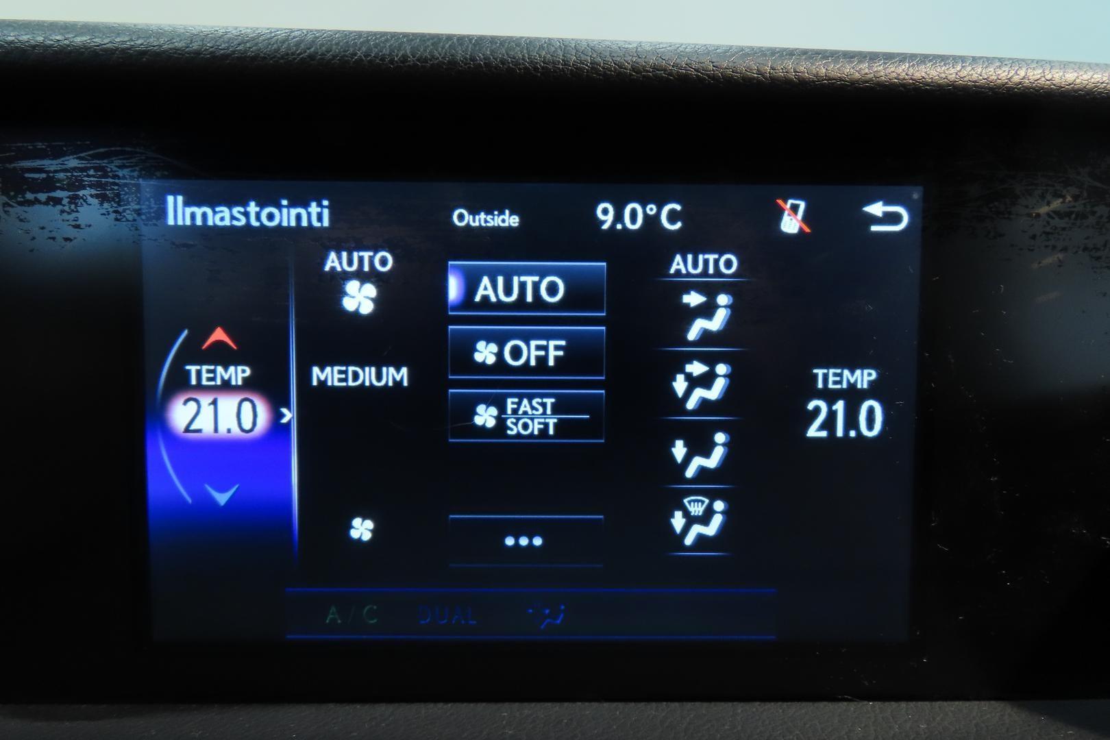 Lexus IS 2015