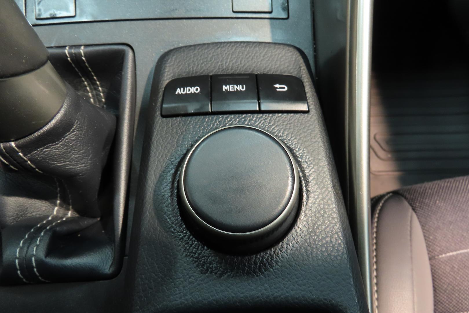 Lexus IS 2015