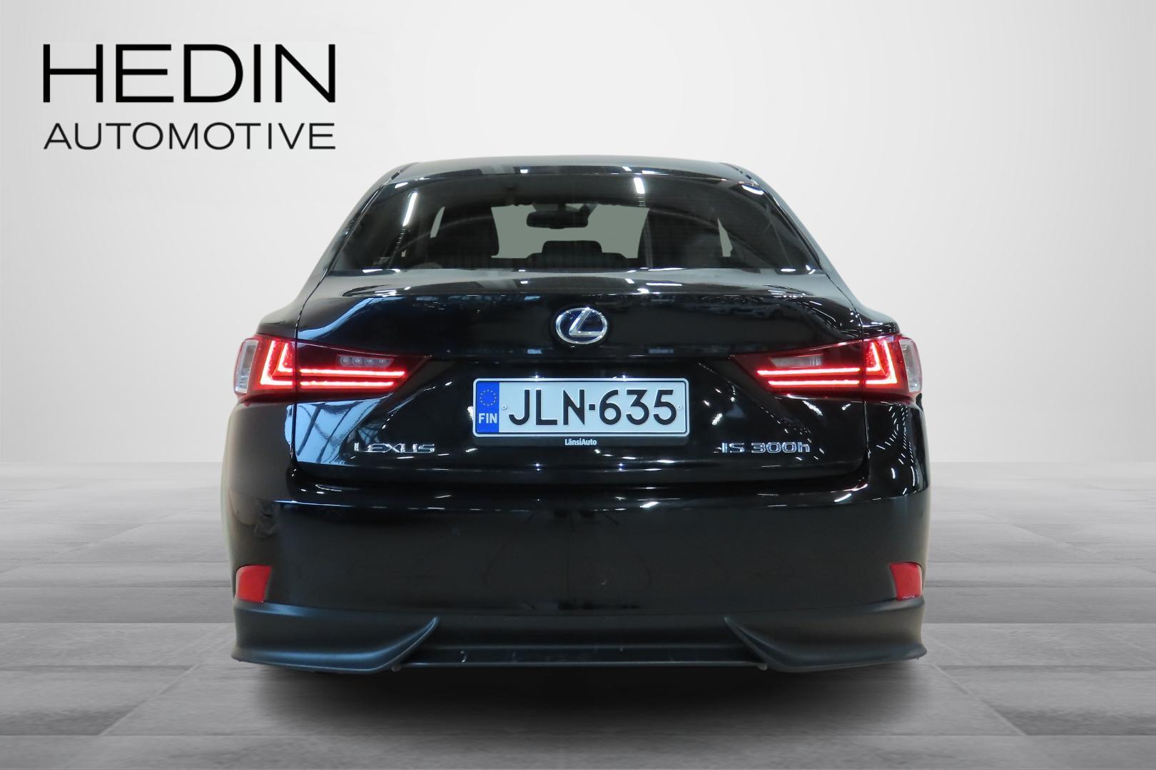 Lexus IS 2015