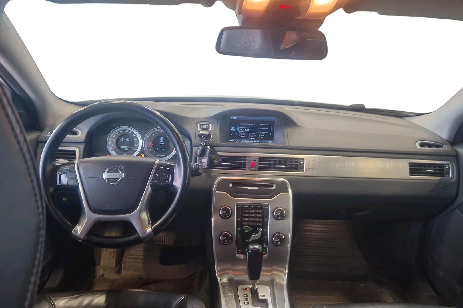 Volvo XC70 2012