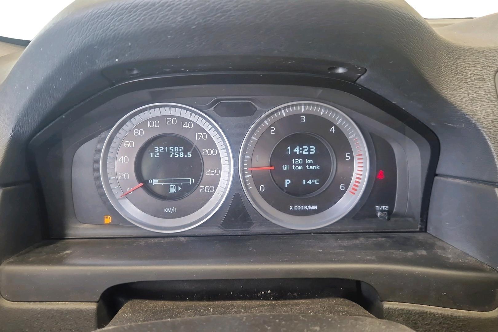 Volvo XC70 2012