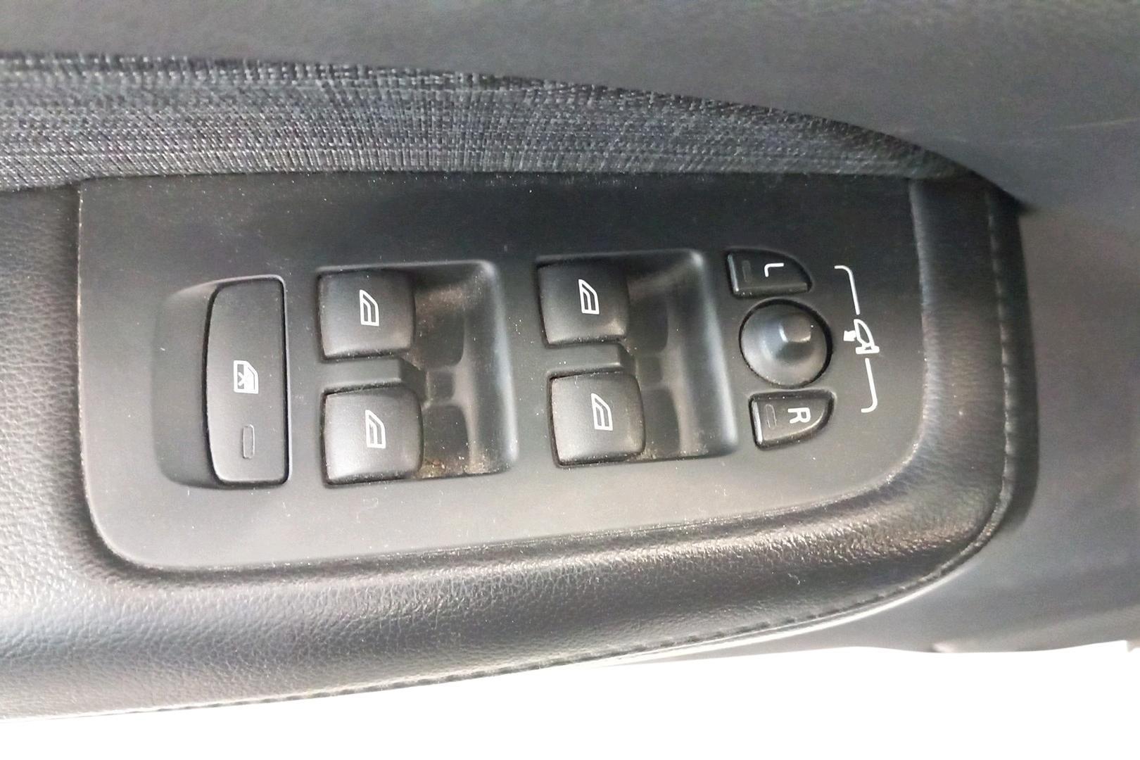 Volvo V60 2022