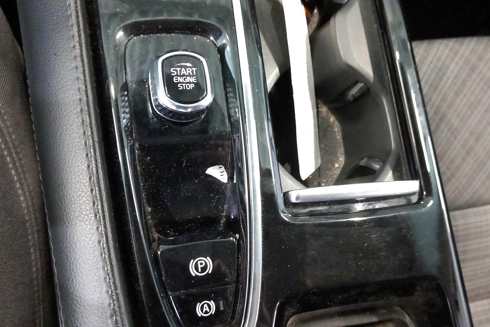 Volvo V60 2022