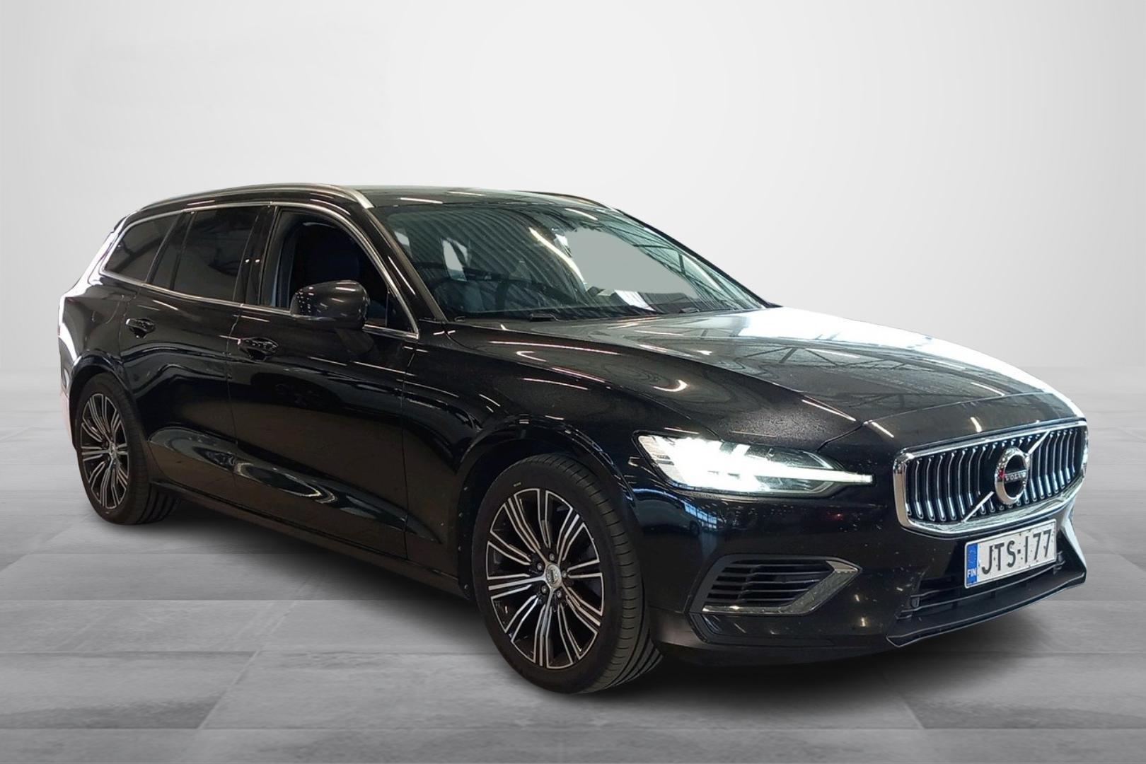 Volvo V60 2022