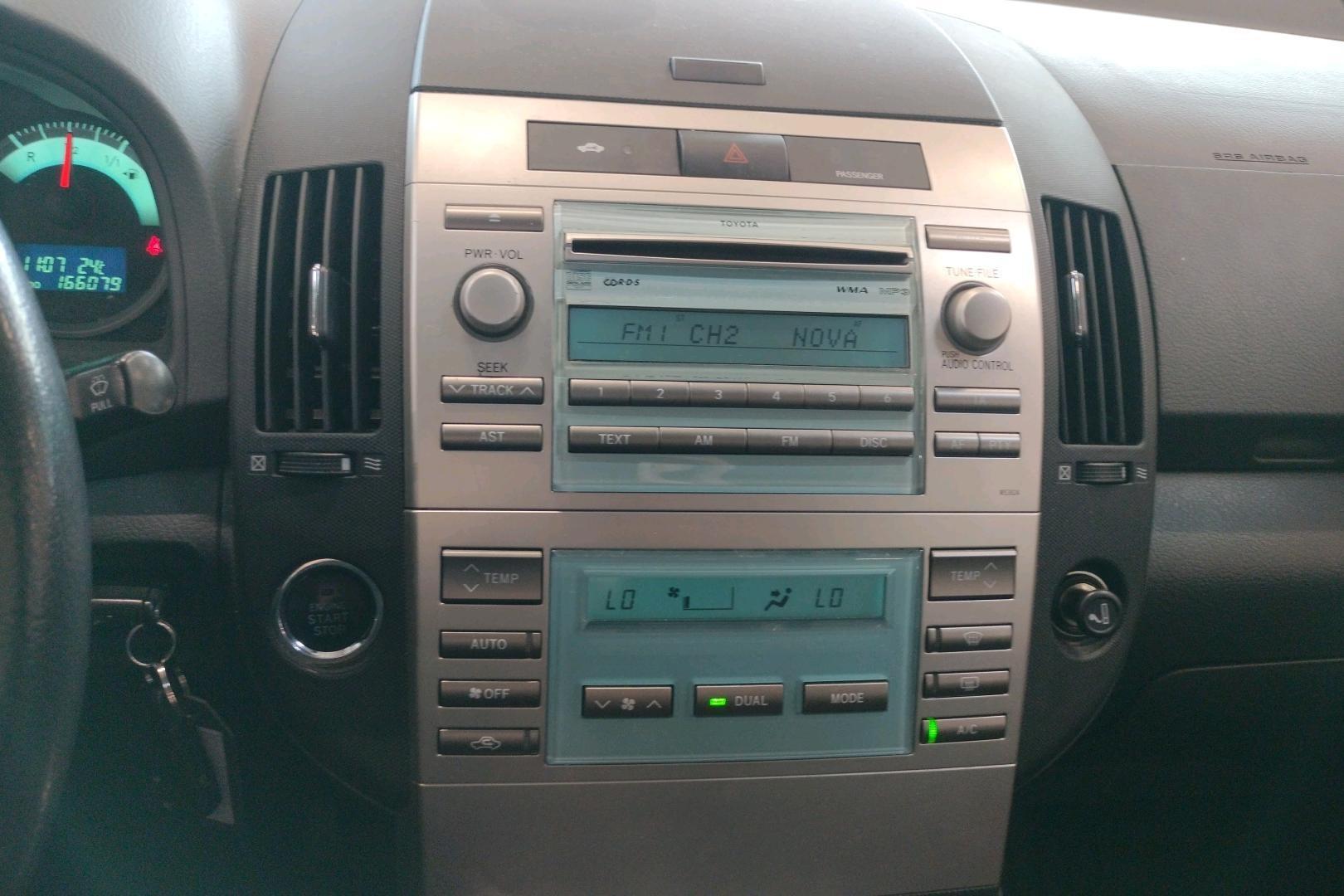TOYOTA COROLLA VERSO 2007