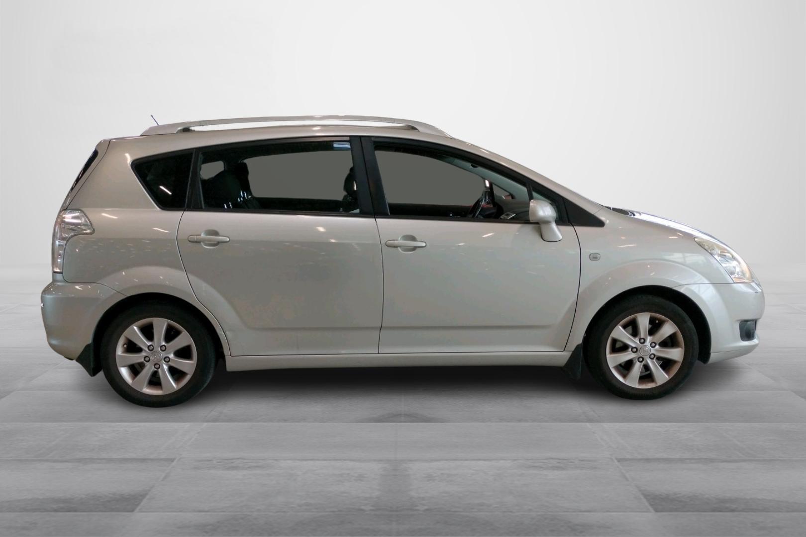 TOYOTA COROLLA VERSO 2007