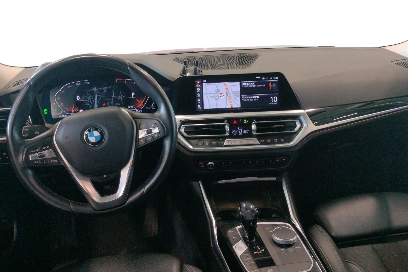 BMW 320 2021