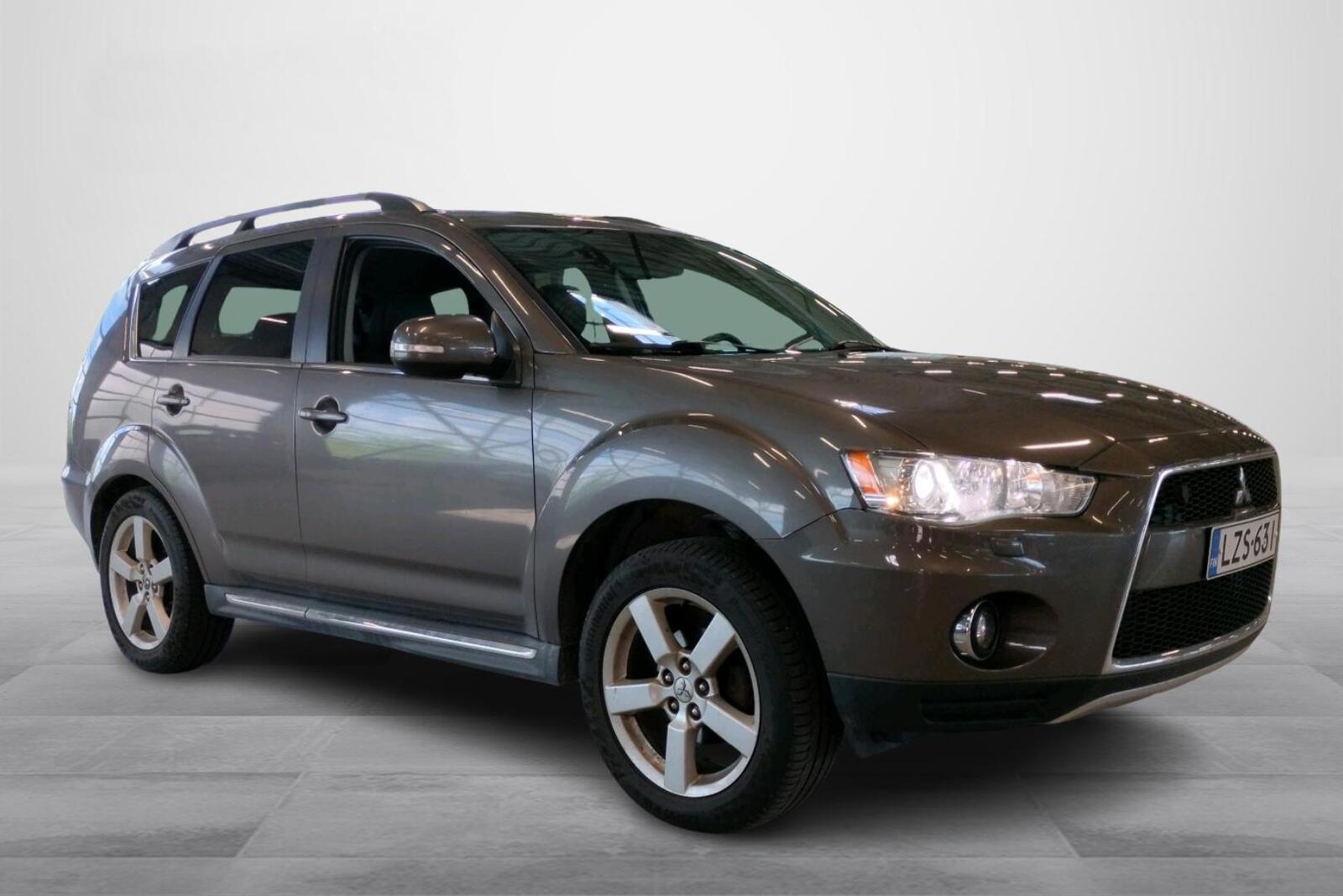 Mitsubishi Outlander 2012
