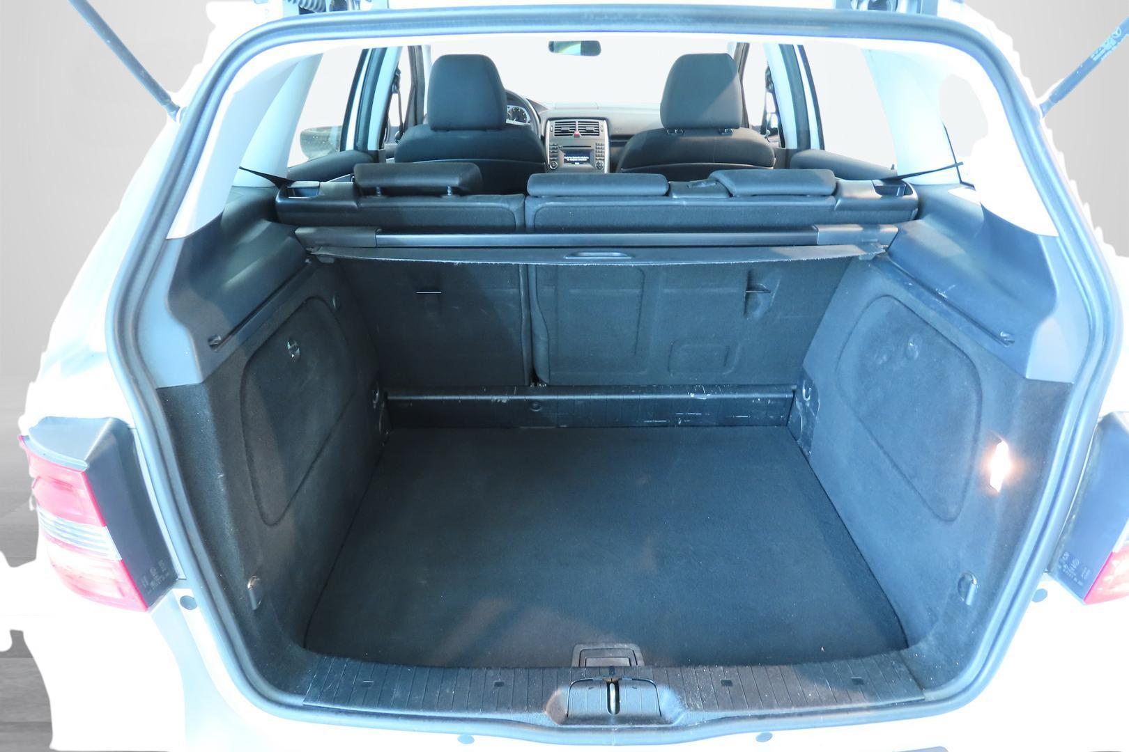 MERCEDES-BENZ B 2009