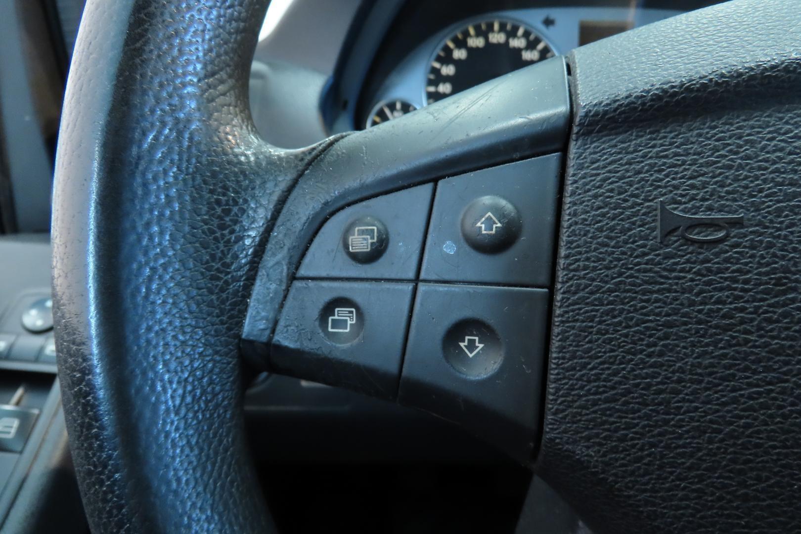 MERCEDES-BENZ B 2009