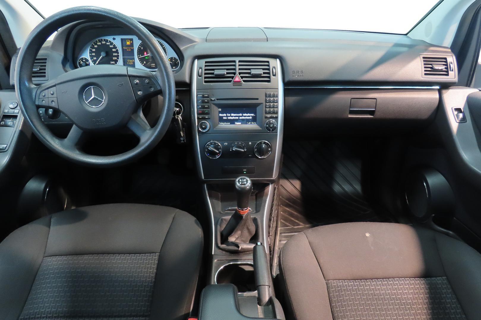MERCEDES-BENZ B 2009