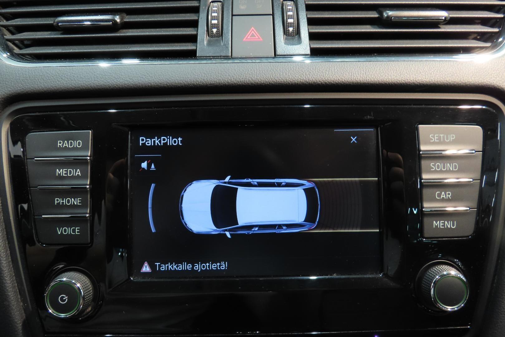 SKODA OCTAVIA 23
