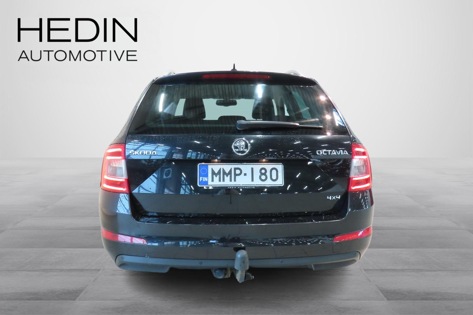 SKODA OCTAVIA 4