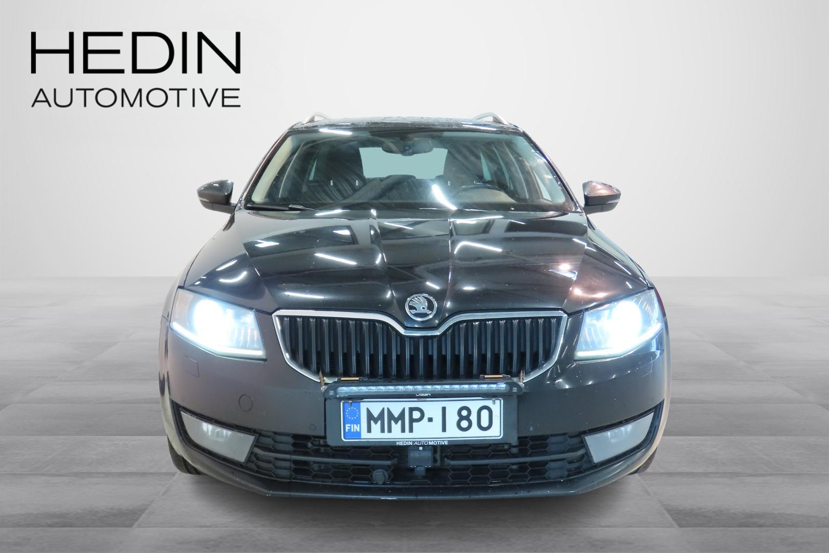 SKODA OCTAVIA 5