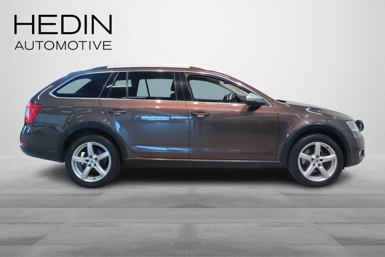 SKODA OCTAVIA 2017