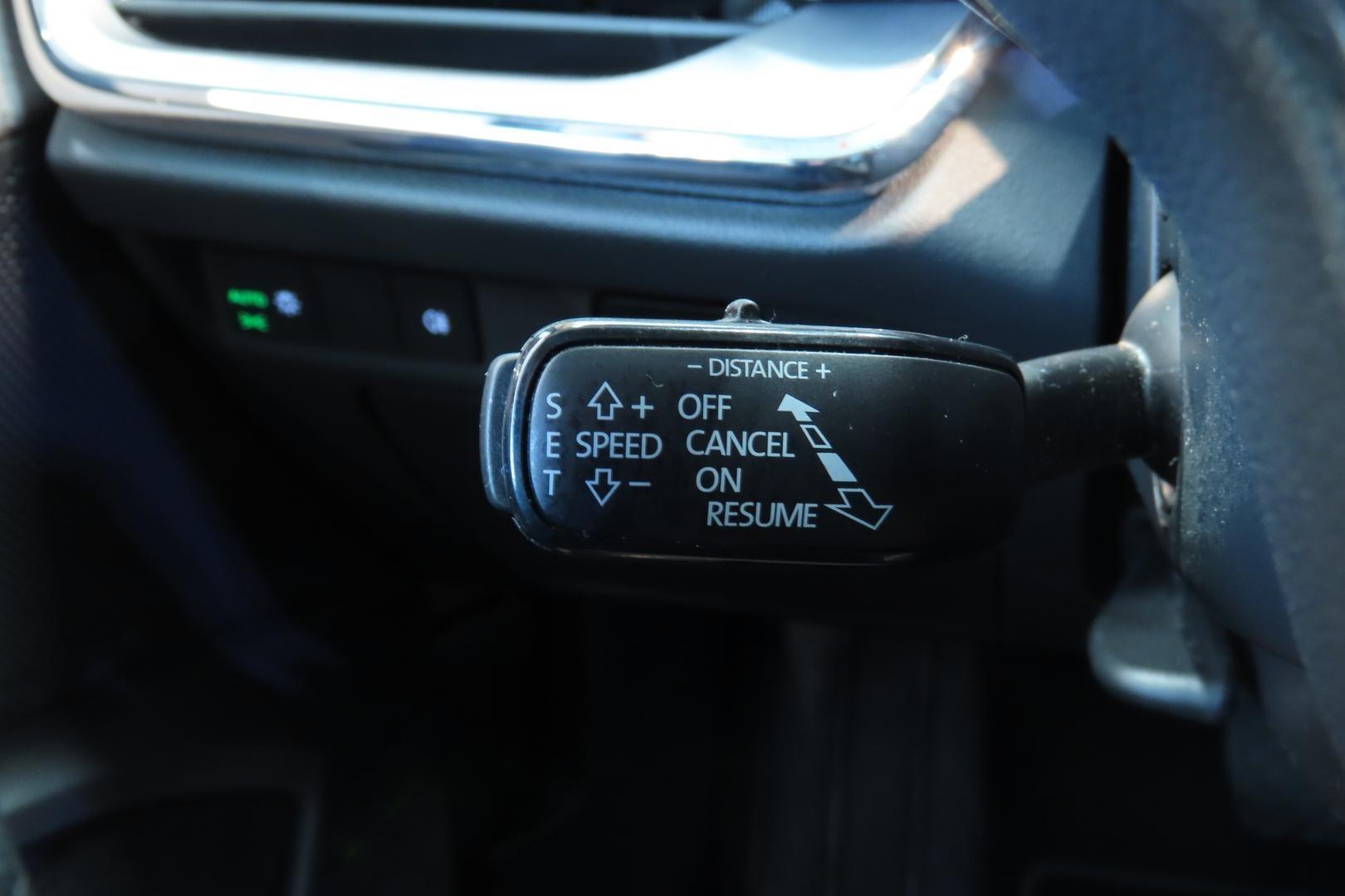 SKODA Enyaq 2023