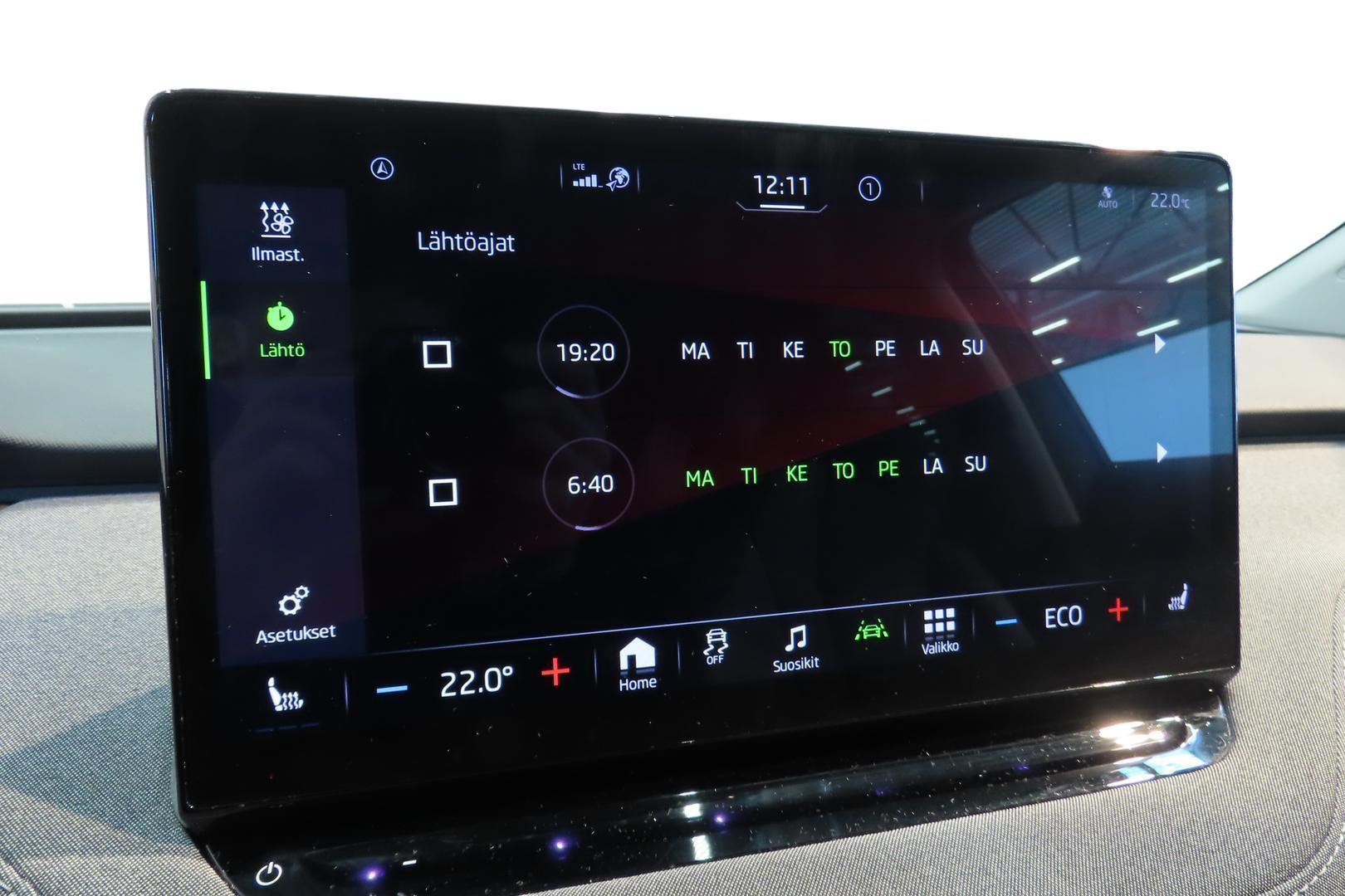 SKODA Enyaq 2023