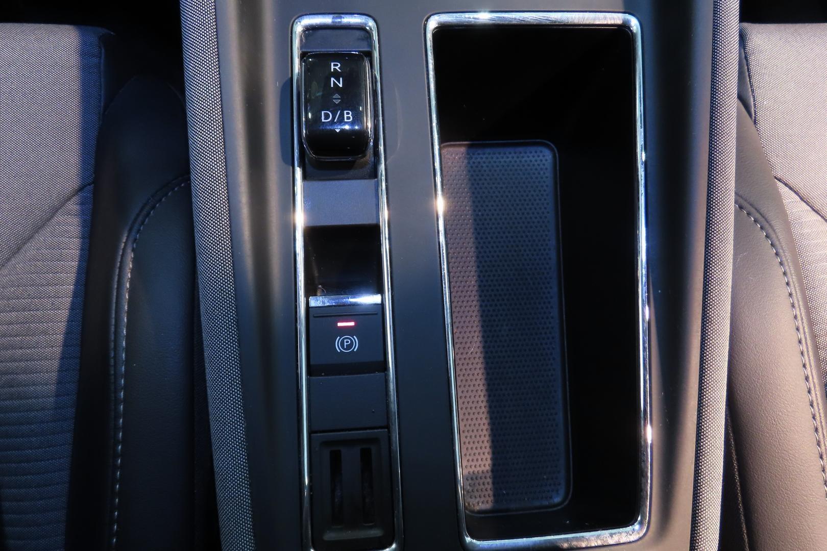 SKODA Enyaq 2023