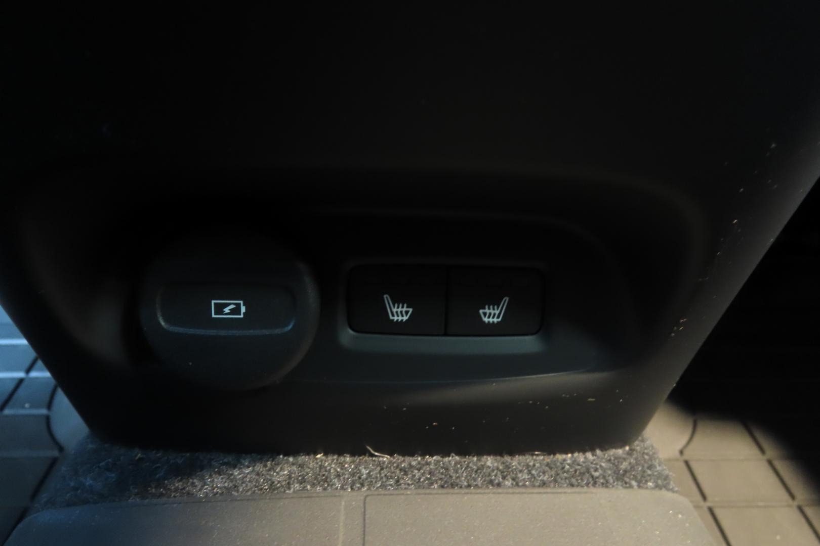 Volvo XC40 2024