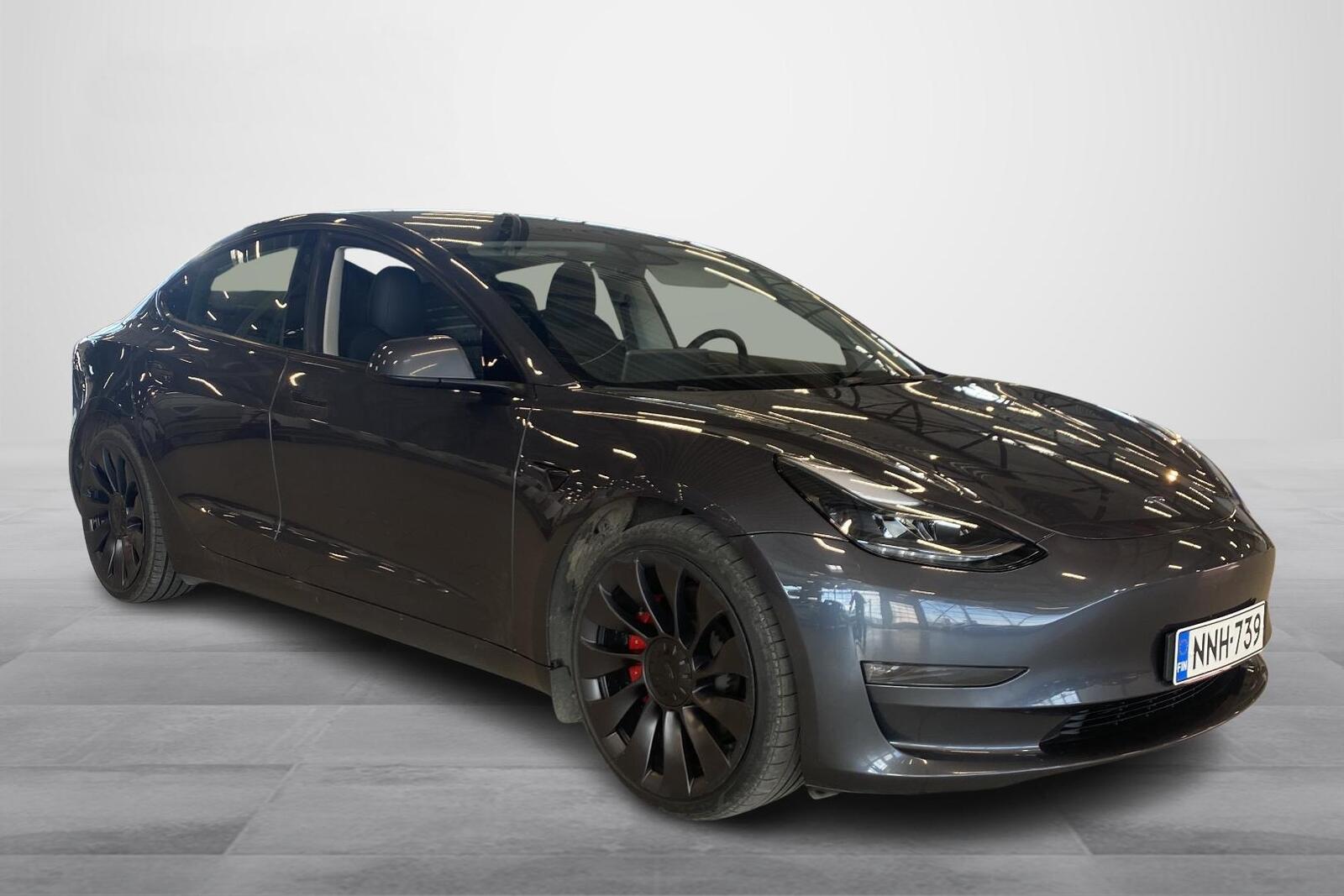Tesla Model 3 2023