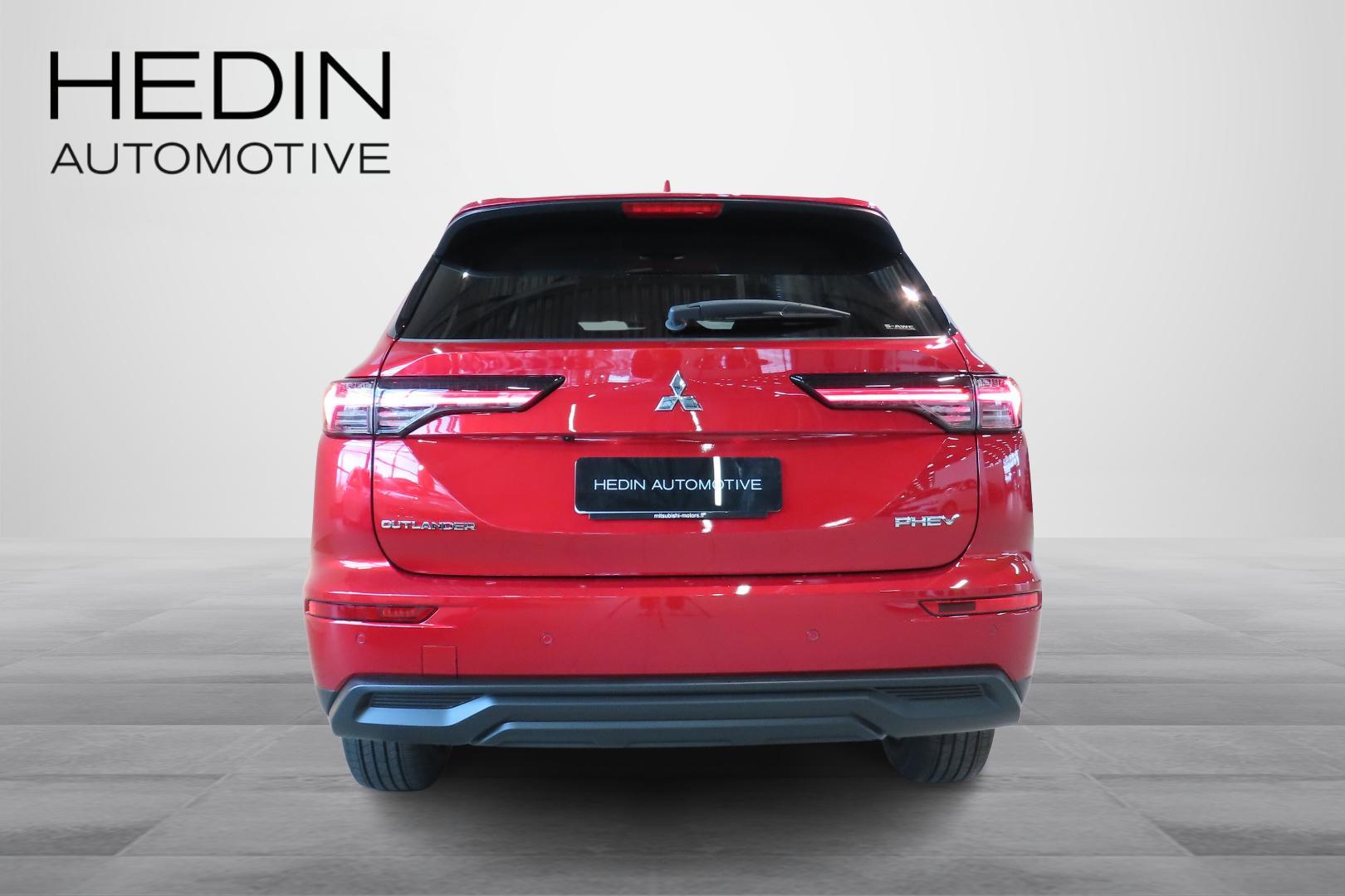 MITSUBISHI OUTLANDER 2026