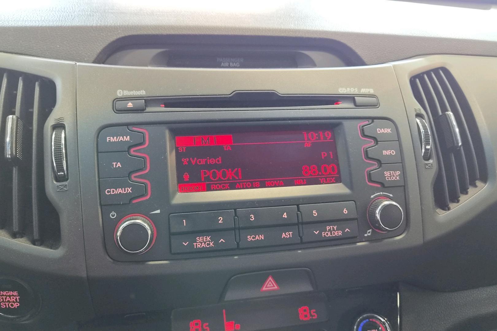 KIA SPORTAGE 2012