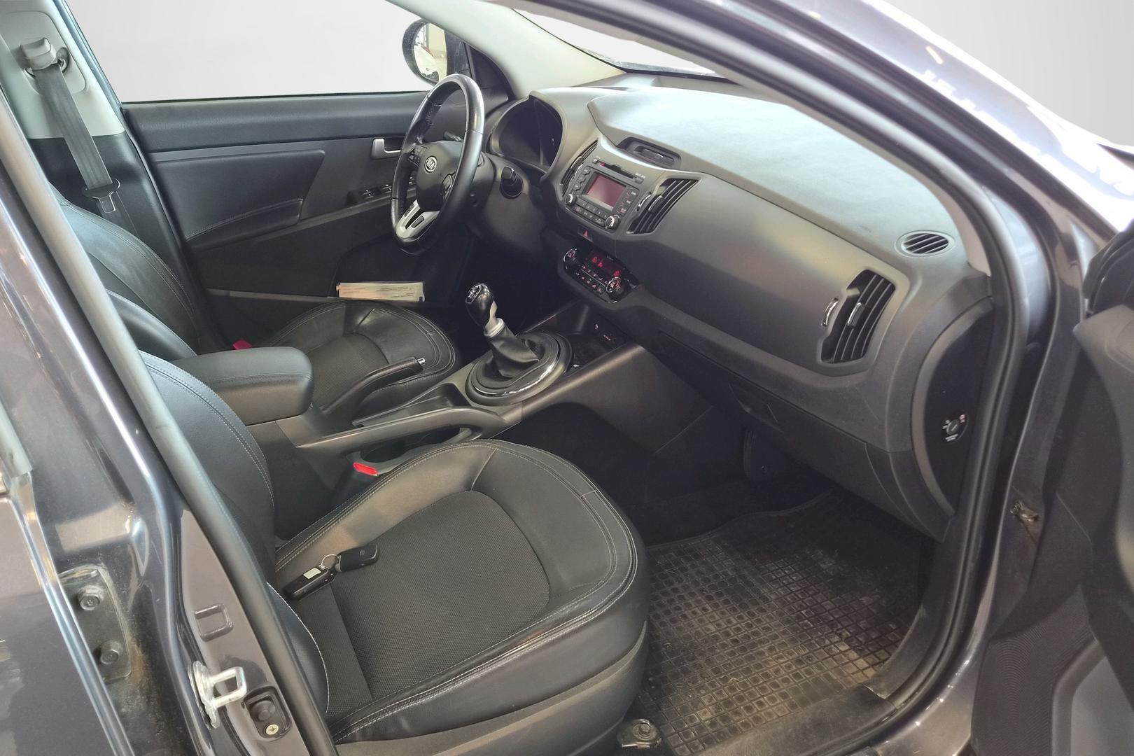 KIA SPORTAGE 2012