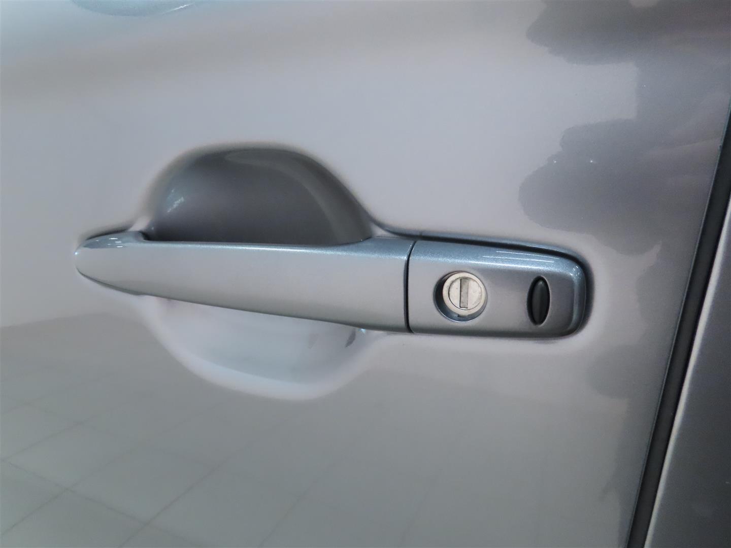 Mitsubishi Outlander PHEV 2020