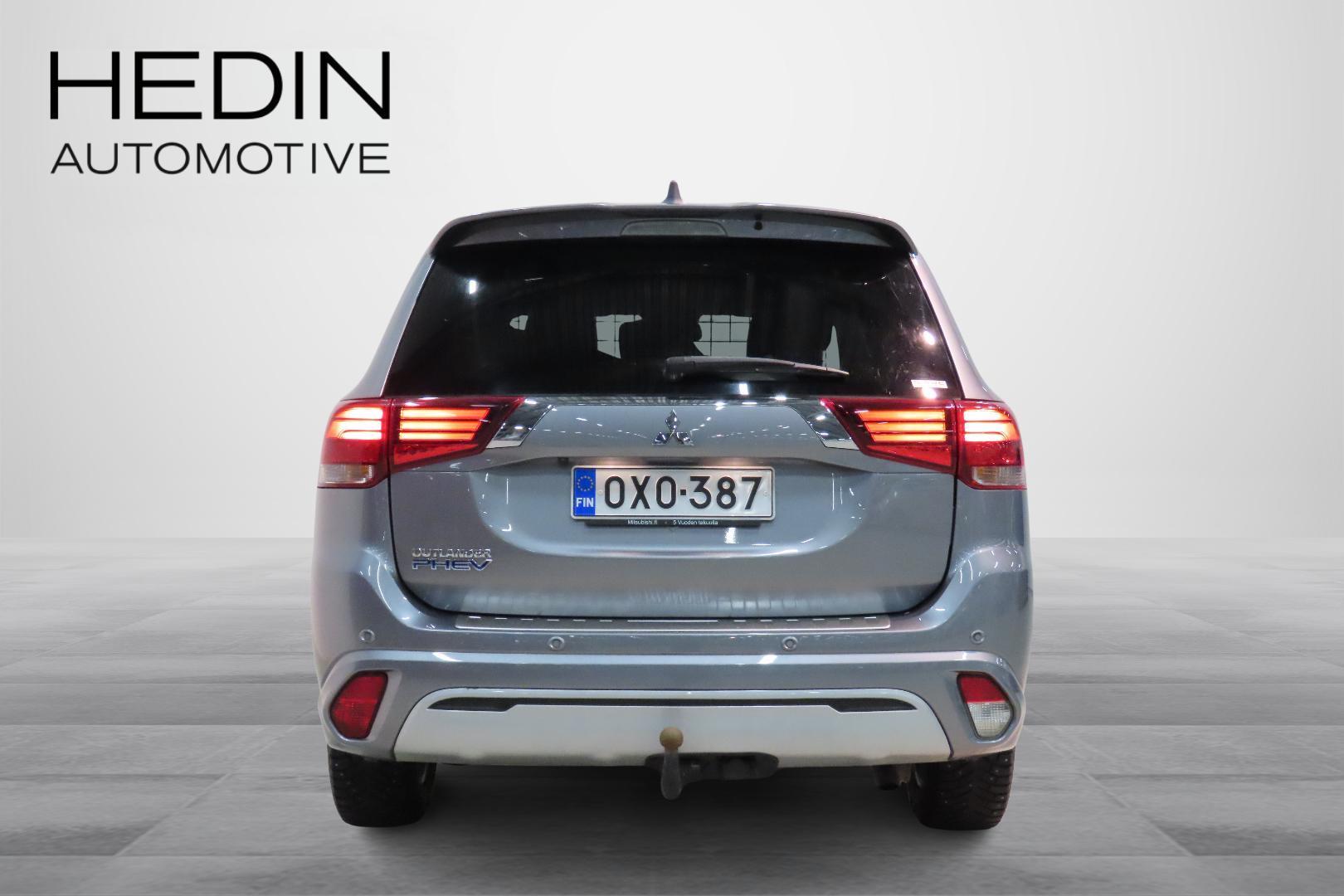 Mitsubishi Outlander PHEV 2020