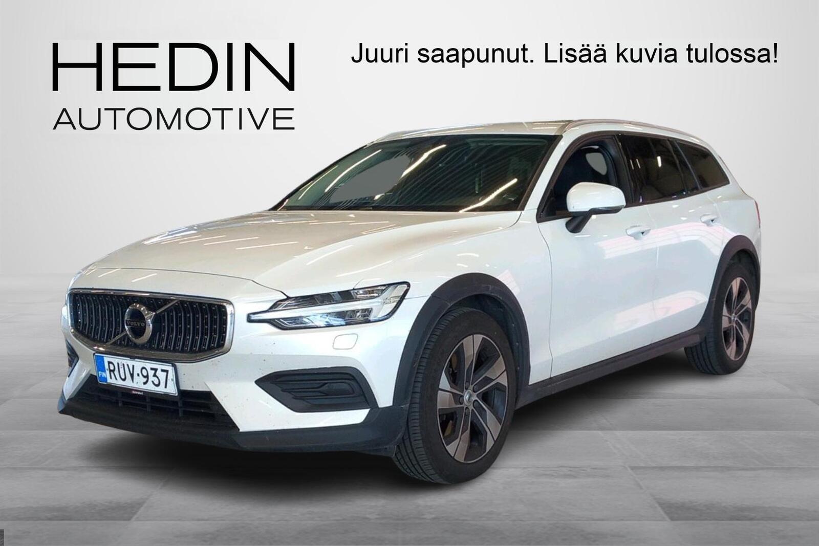 Volvo V60 Cross Country 2020