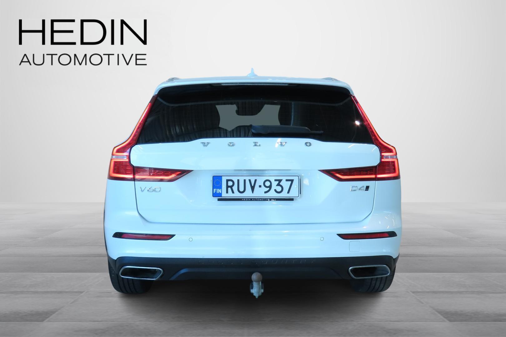 Volvo V60 Cross Country 2020