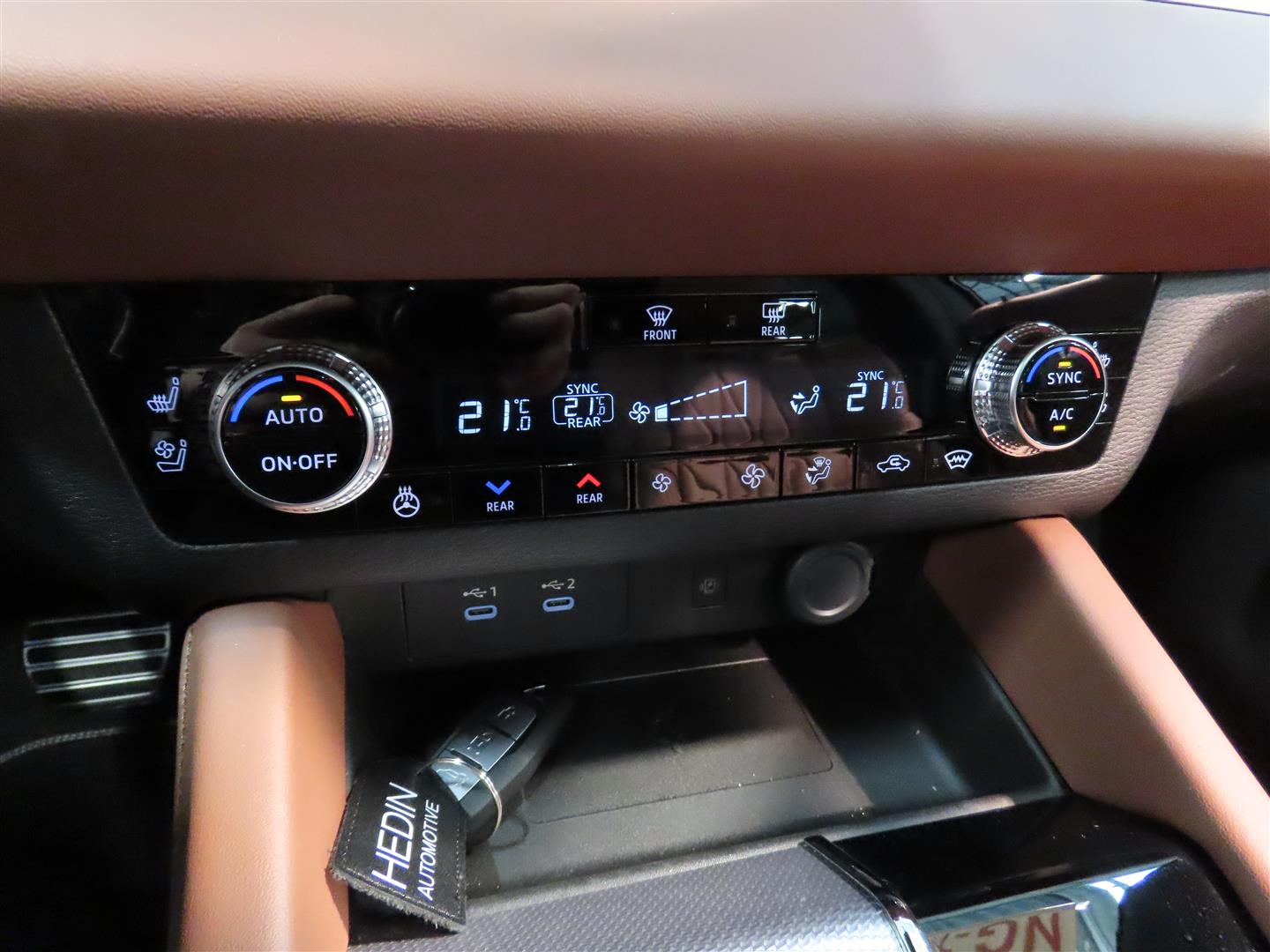 Mitsubishi Outlander 2025