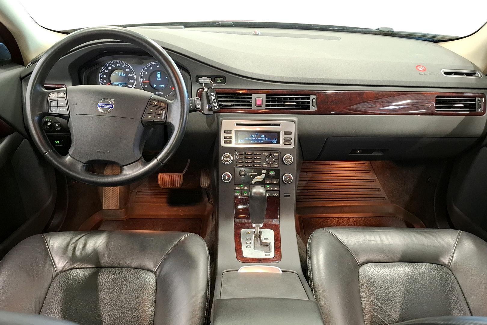 Volvo XC70 2007