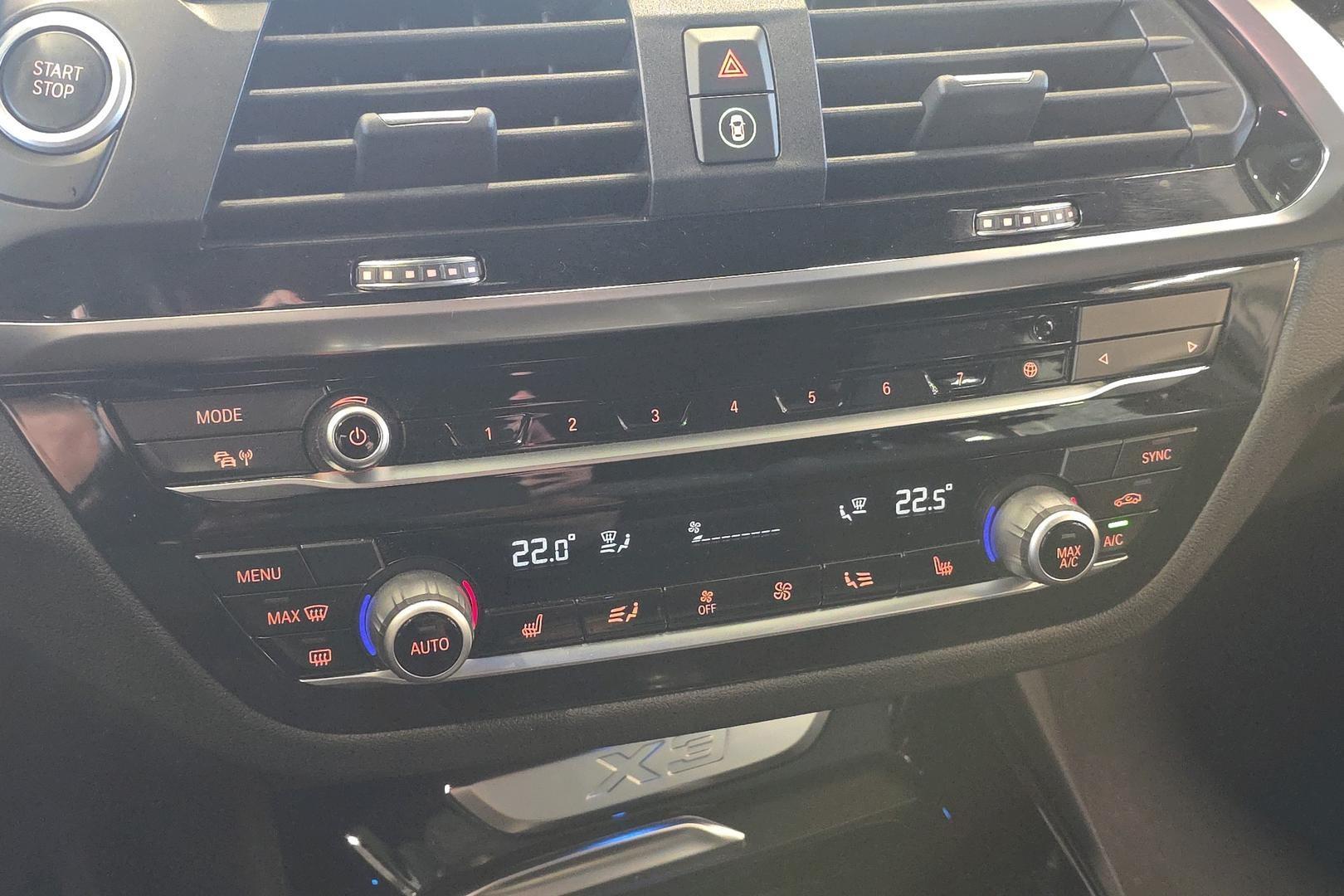 BMW X3 2021