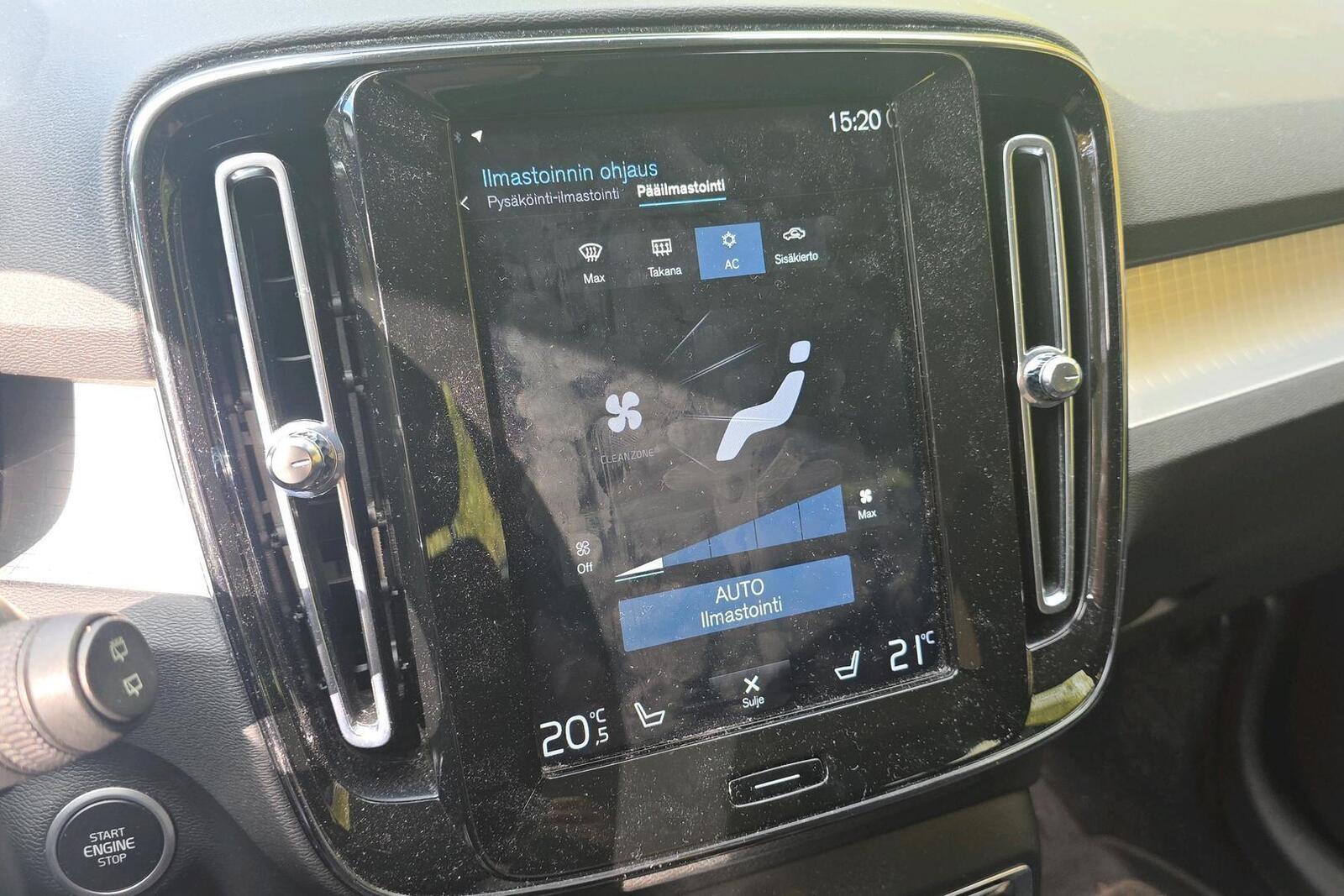 Volvo XC40 2021