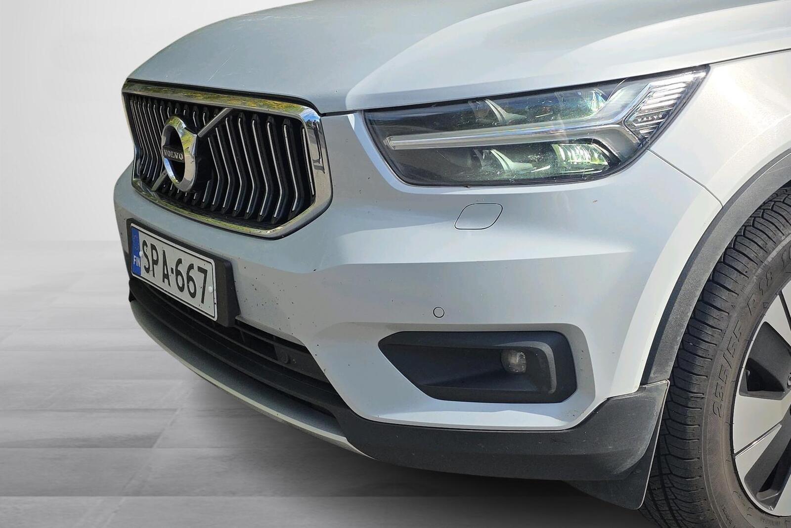Volvo XC40 2021