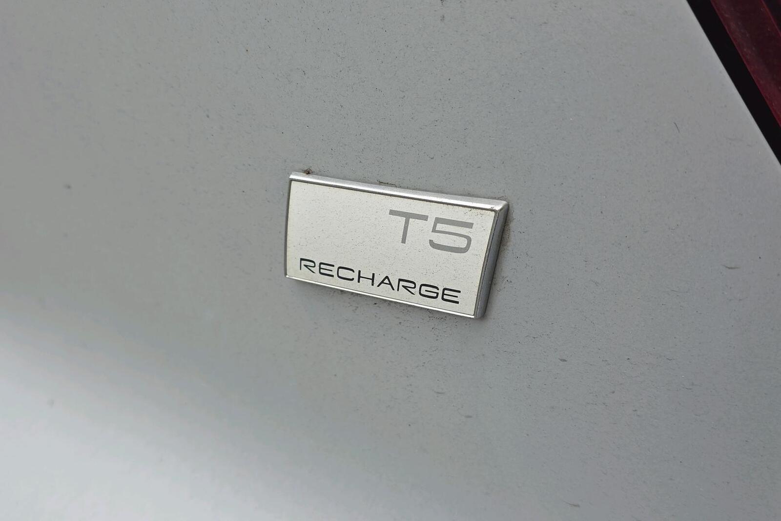 Volvo XC40 2021