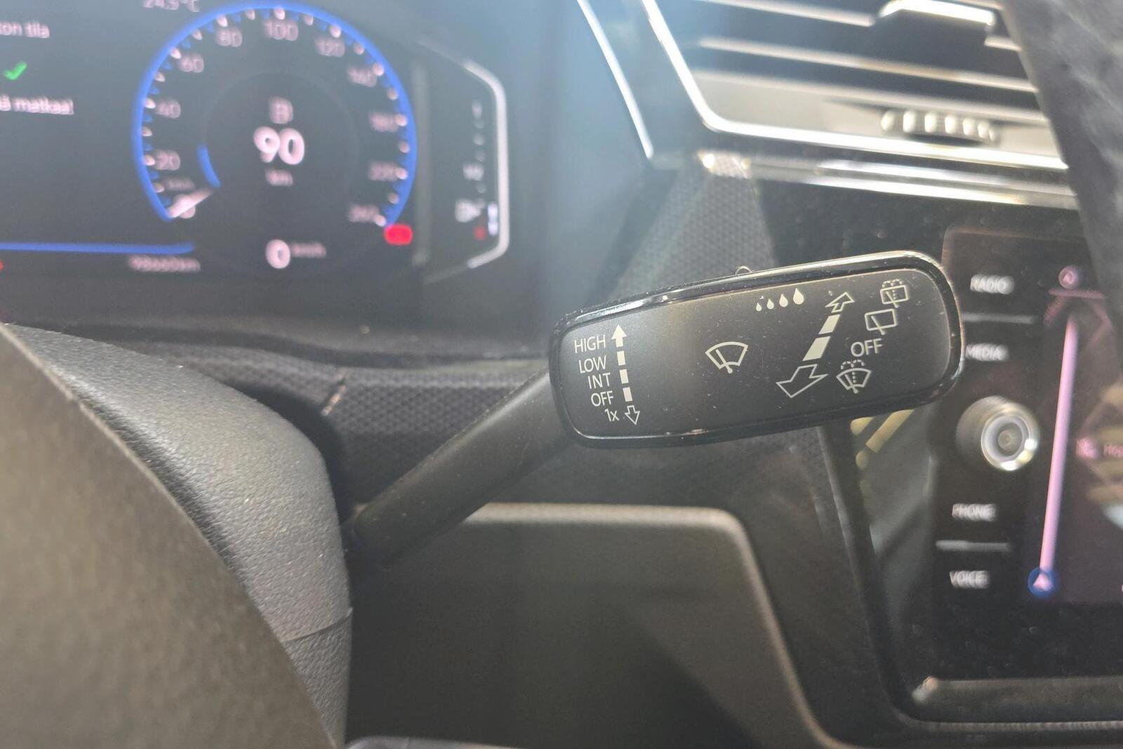 Volkswagen Touran 2021