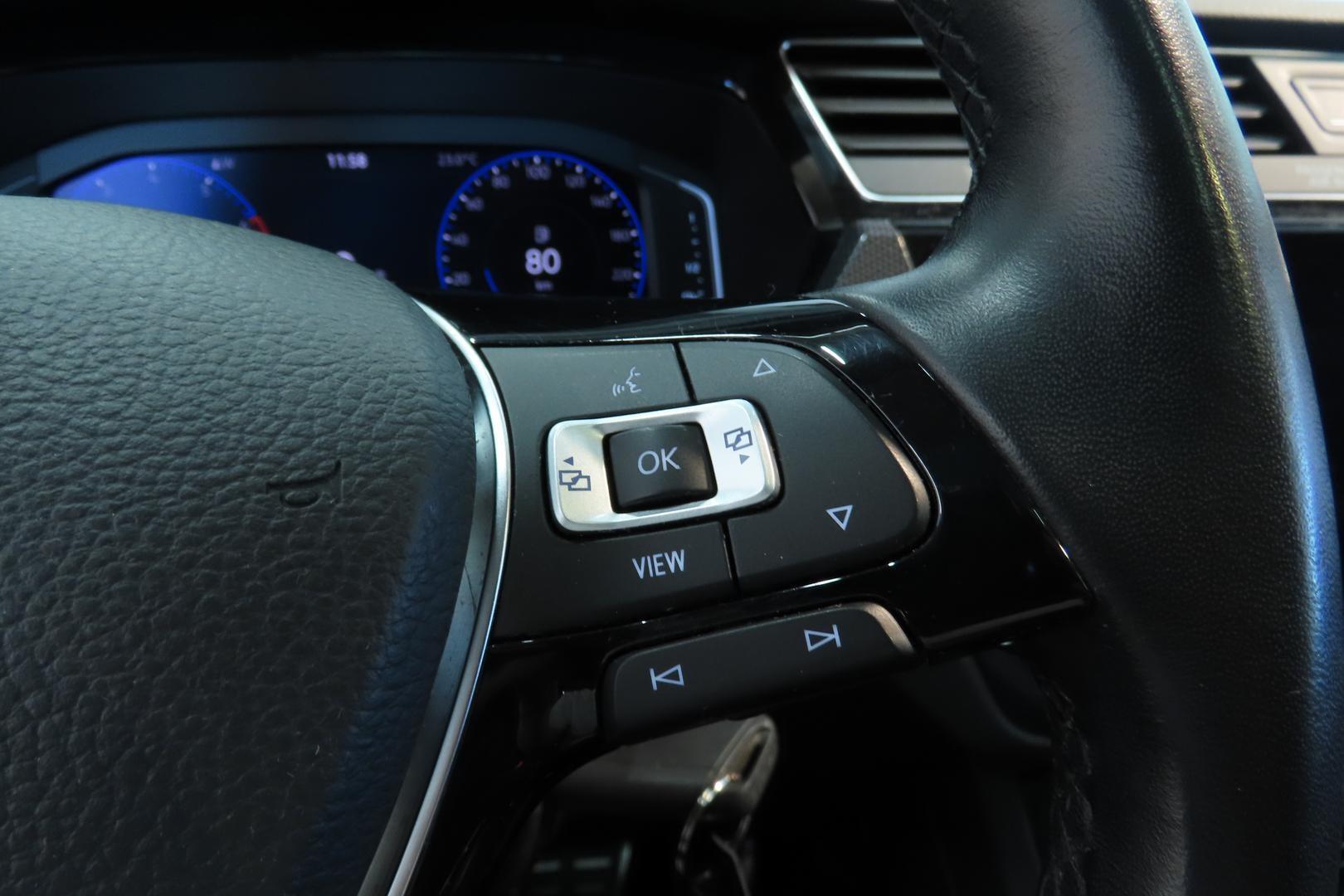Volkswagen Touran 2021