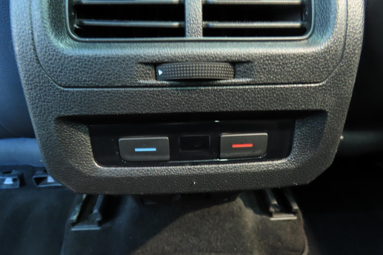 Volkswagen Touran 2021
