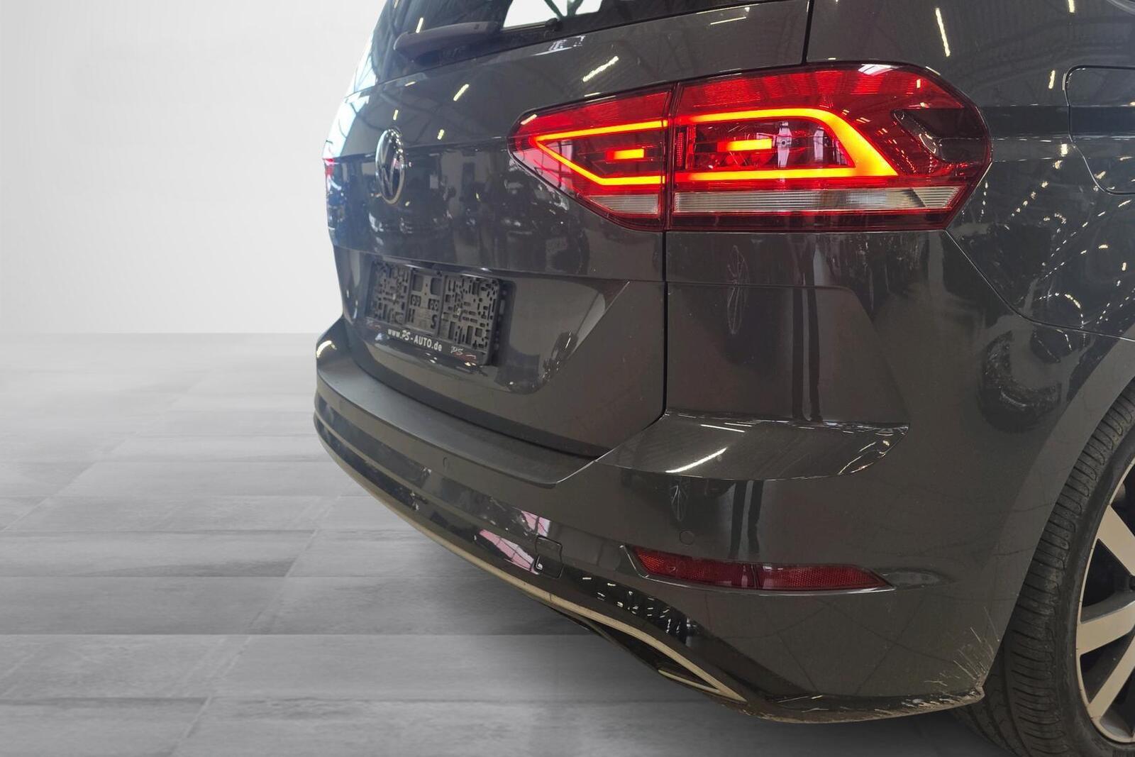 Volkswagen Touran 2021