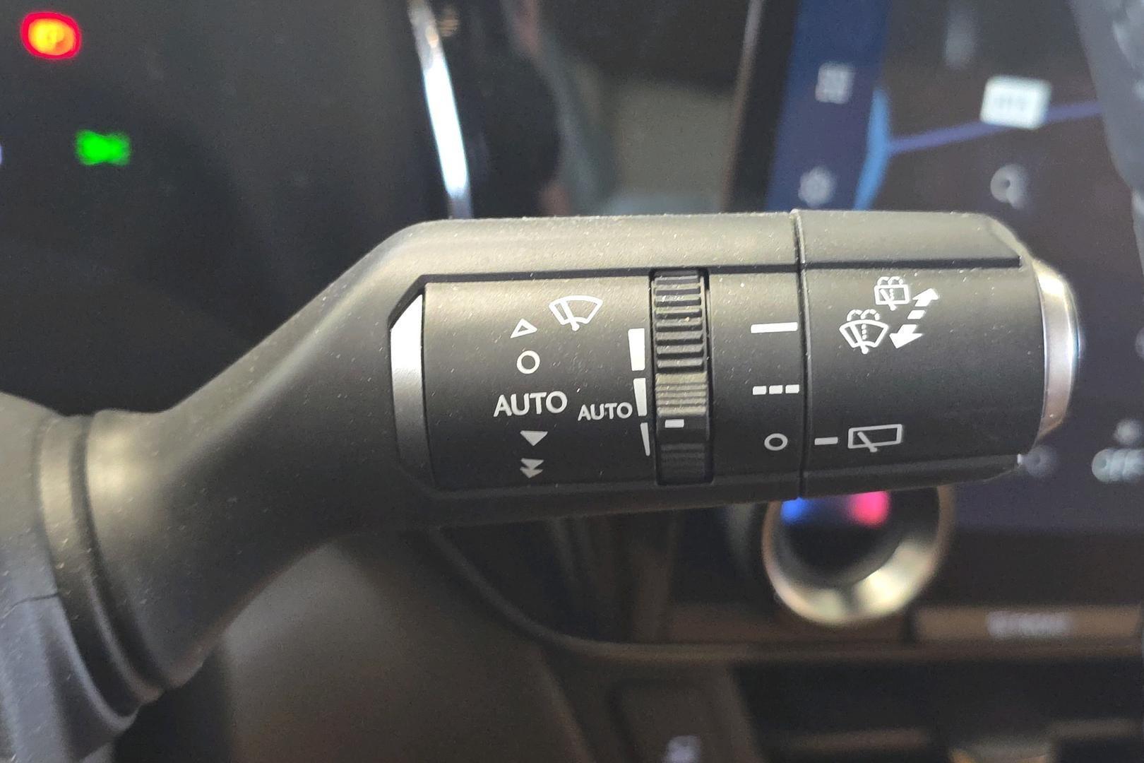 Lexus NX 2023