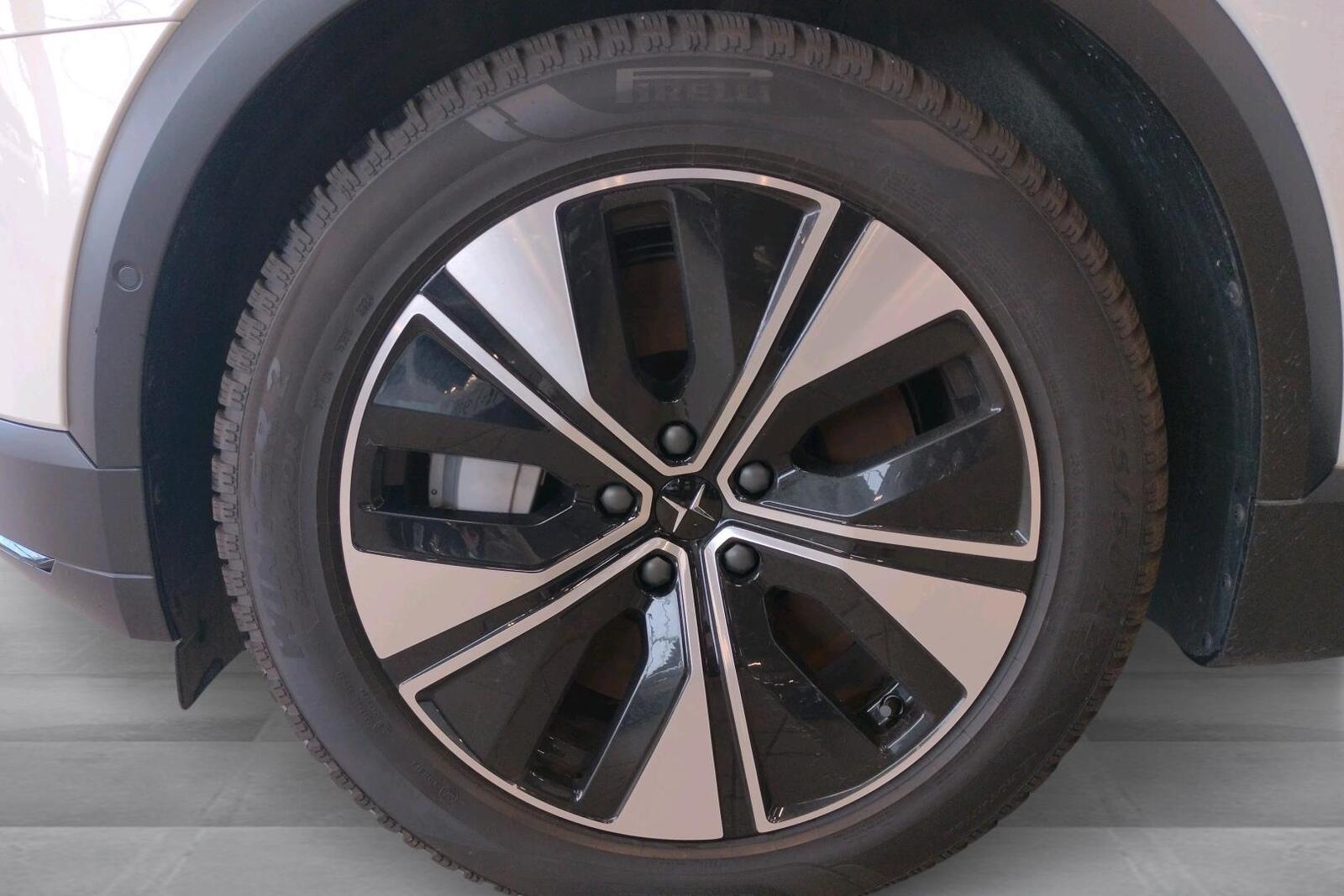 Polestar 3 34