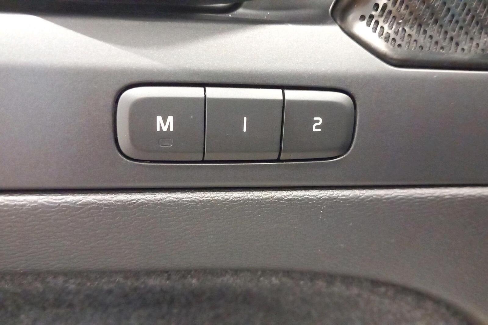 Volvo C40 2023