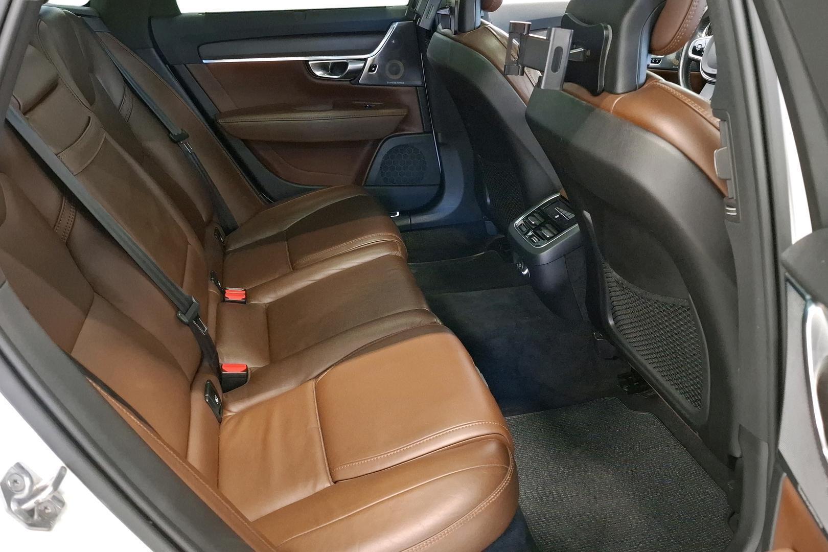 Volvo V90 Cross Country 2018
