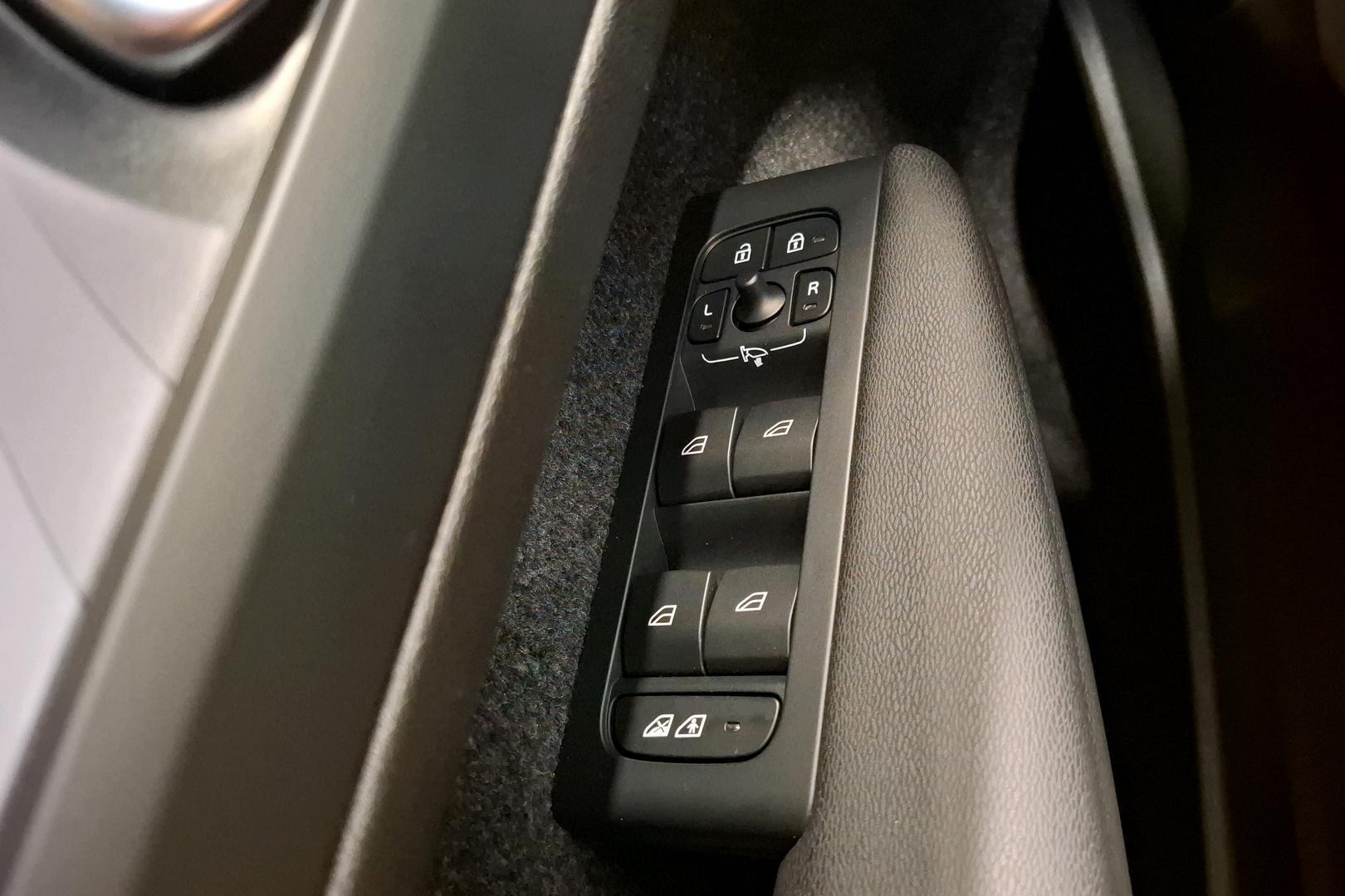 Volvo C40 2023