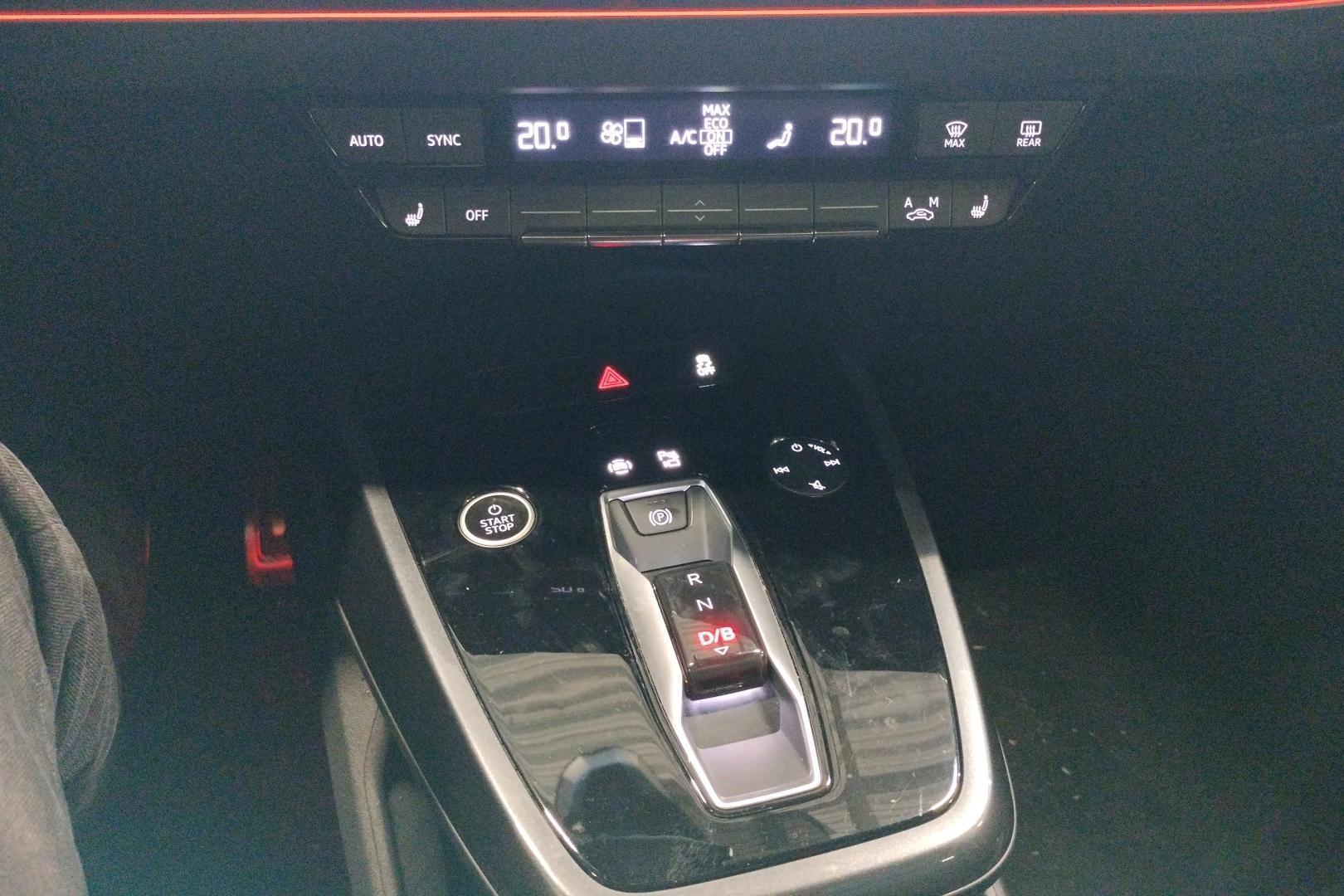 Audi Q4 e-tron 16