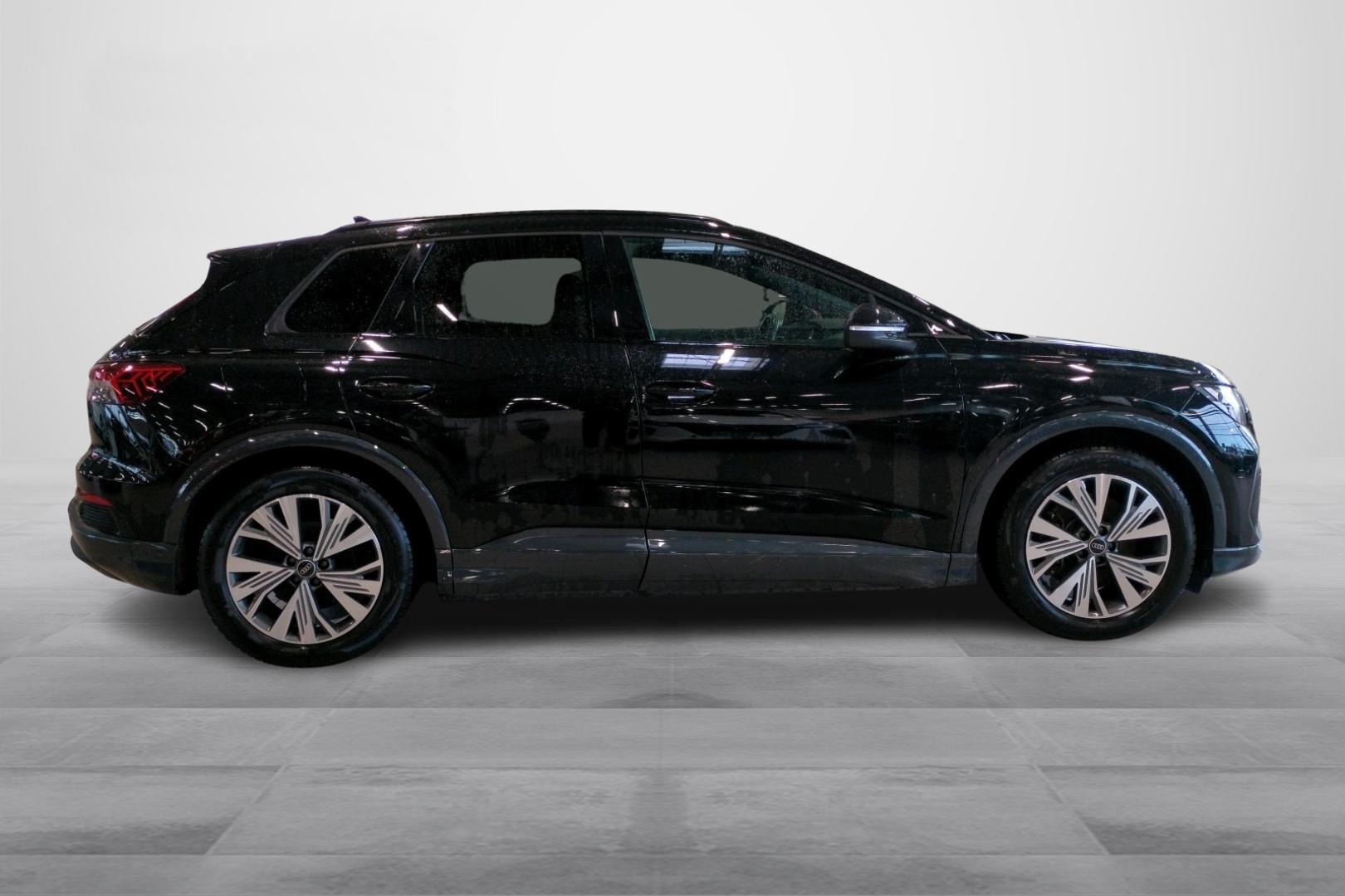 Audi Q4 e-tron 7