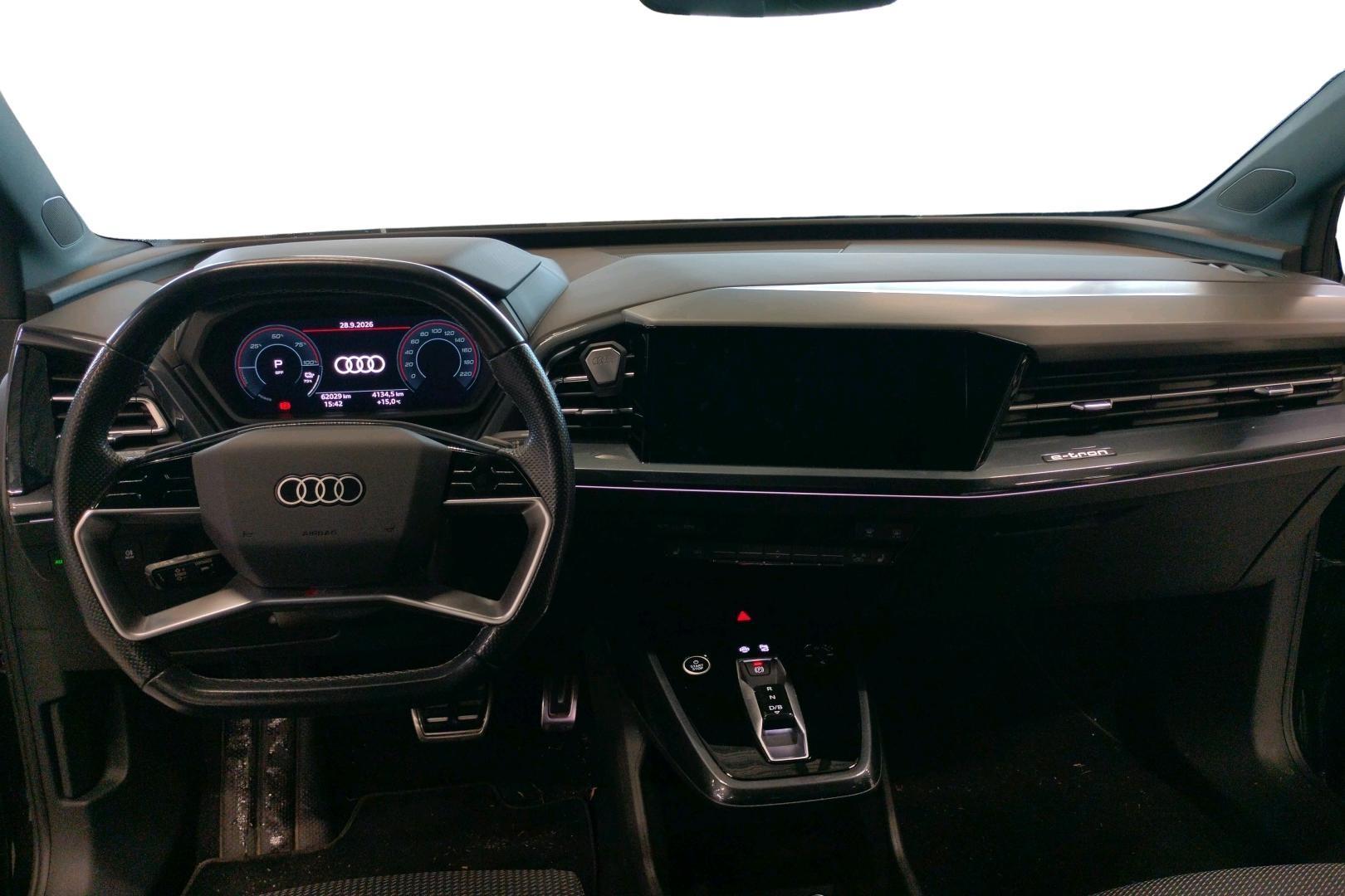Audi Q4 e-tron 8