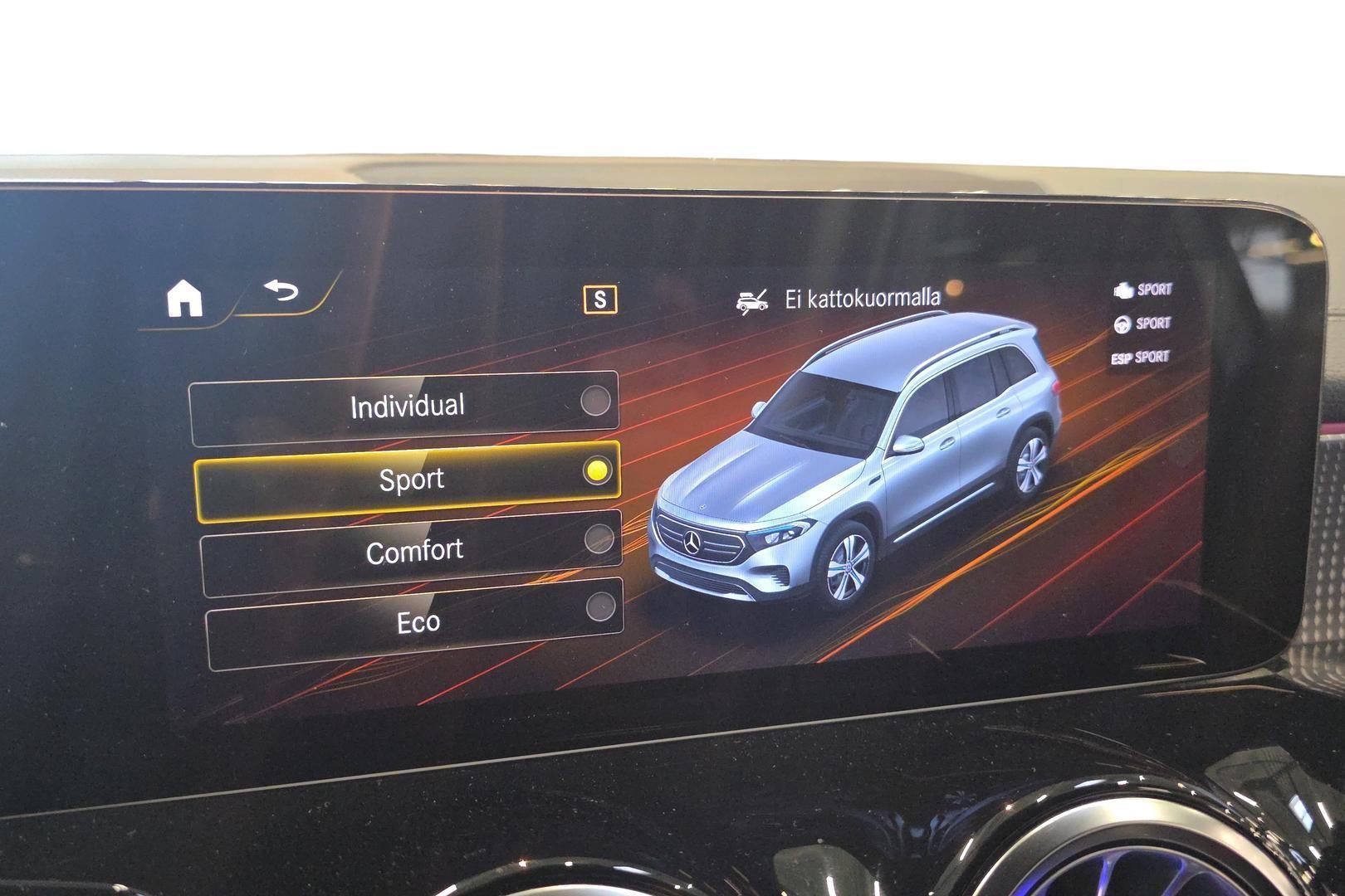Mercedes-Benz EQB 2024